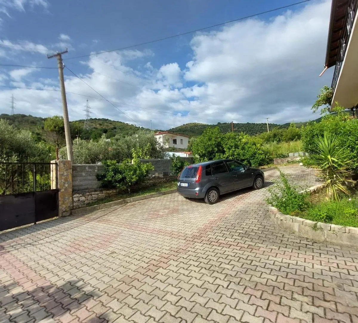 Apartment Guest House Xhaferaj Berat Albania