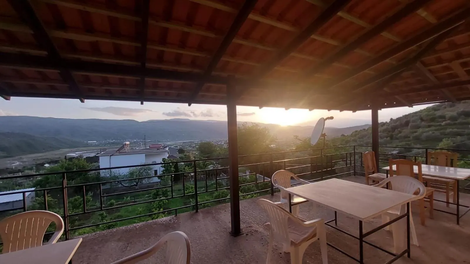 Apartment Guest House Xhaferaj Berat